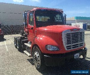 2013 Freightliner M211264S