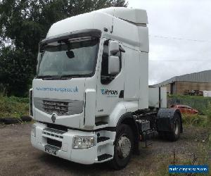 Renault Premium