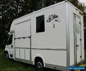 HORSEBOX 2013 CITROEN RELAY 3.5T CARRY 2 X LARGE HORSES