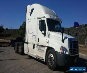 2015 Freightliner CASCADIA 125