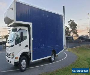 2005 Hino Dutro Pantec