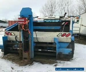 2001 Freightliner FLD112