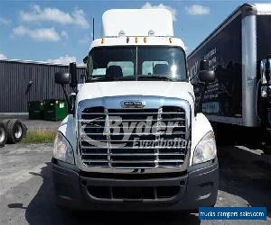 2012 FREIGHTLINER CASCADIA 125 --