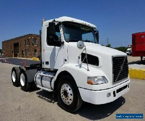 2009 Volvo Day Cab 550K Miles 10 Speed VNL64 One Owner Great Runner Delivery Available for Sale