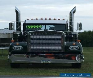 1975 Kenworth W900