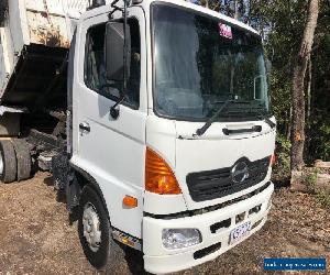 2006 Hino FC Tipper 