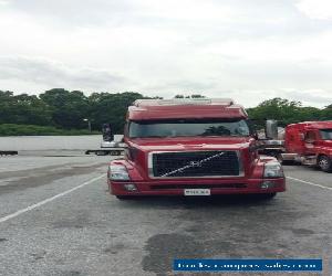 2016 VOLVO VNL780