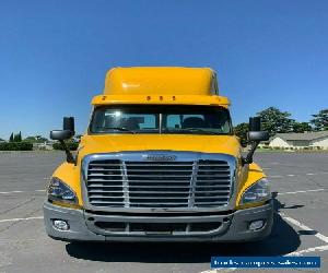 2013 Freightliner Cascadia 125 Daycab