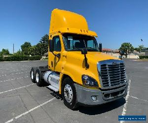 2013 Freightliner Cascadia 125 Daycab