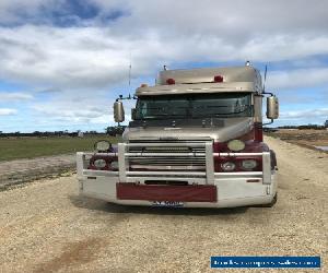 TRUCK SEMI TRAILER FREIGHTLINER PRIME MOVER