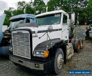 1999 Freightliner FLD120