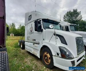 2007 Volvo Semi-Truck Tractor