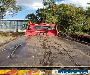 Isuzu tow truck