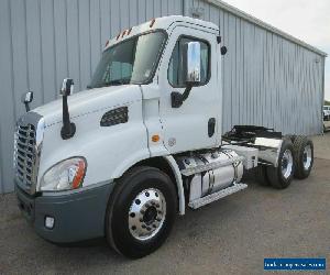 2014 Freightliner CASCADIA 113