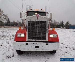 2019 Kenworth W900