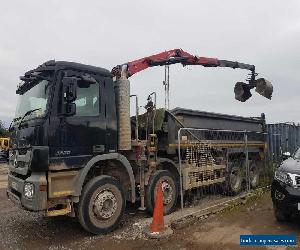 MERCEDES 3236 8X4 GRAB TIPPER 2011