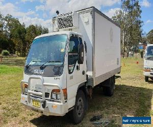 Isuzu NPR 200 Pantech truck.. Long rego 6200kg GVM