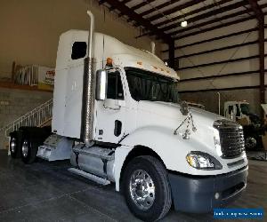 2010 Freightliner COLUMBIA 120