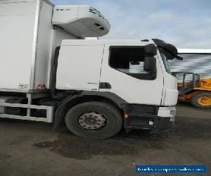 VOLVO FE240 2010 SLEEPER CAB MANUAL GEARBOX c/w THERMOKING FRIDGE 26' BOX V TIDY