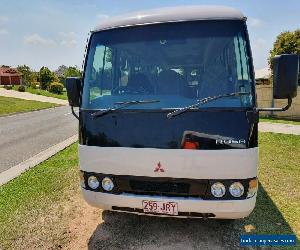 Mitsubishi Rosa Mini Coach