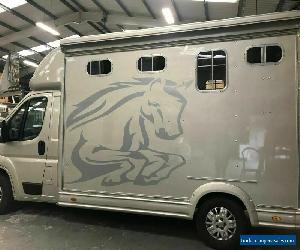 3.5T Equitrek Sonic Horsebox