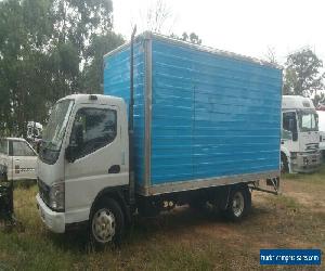 Mitsubishi Fuso Canter 2007 Furniture Pantech Truck. Courier Pan