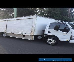 Isuzu pantech truck - Low kilometres - 2007 model- roller doors