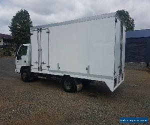 Isuzu npr400 truck  for Sale