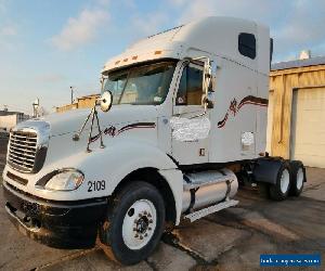 2004 Freightliner