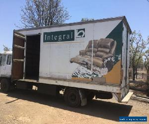 TRUCK PANTECH BODY ONLY USEABLE CONDITION FURNITURE OR GENERAL FREIGHT 6.6 MTRS