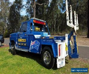 F350 TOW TRUCK - AIR CON, POWER STEERING & AIRBAGS