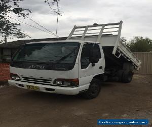 1995 Isuzu NPR200 Tipper