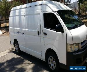 Toyota superlong wheelbase high roof turbo diesel van