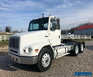 1998 Freightliner FL112