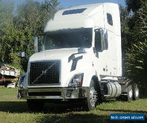 2015 Volvo VNL64T670