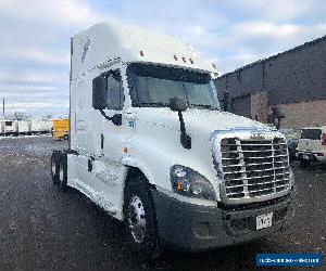 2017 Freightliner CASCADIA 125