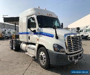 2015 Freightliner CASCADIA 125