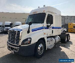 2015 Freightliner CASCADIA 125