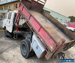 1995 FORD TRADER DUAL CAB TIPPER TRUCK 7 SEATER 5 SPEED 900KG CRANE MECH EXC for Sale