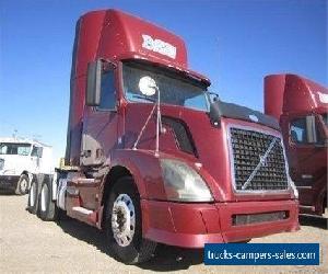 2011 Volvo VNL64T300