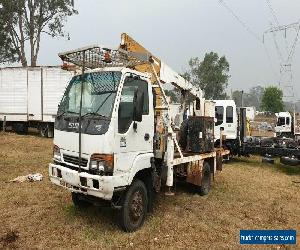 Isuzu NPS 300 4wd cherry picker truck. Versalift