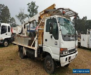 Isuzu NPS 300 4wd cherry picker truck. Versalift