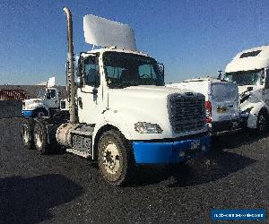 2013 Freightliner M211264S