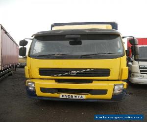 VOLVO FE280 SLEEPER 6x2 2009 30' C/SIDE MANUAL G/BOX REAR LIFT AXLE ON AIR TIDY for Sale