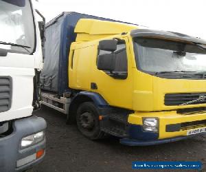 VOLVO FE280 SLEEPER 6x2 2009 30' C/SIDE MANUAL G/BOX REAR LIFT AXLE ON AIR TIDY