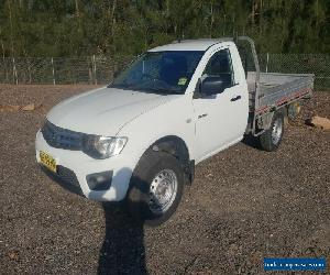 2012 Mitsubishi Triton ute turbo diesel 5 speed aluminium tray 