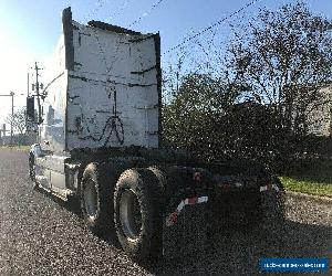 2015 Volvo VNL64T670