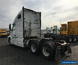 2016 Volvo VNL64T670