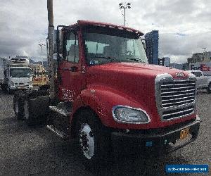 2013 Freightliner M211264S