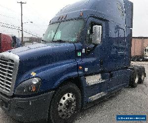 2015 Freightliner CASCADIA 125